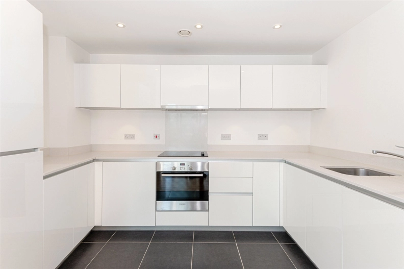 2 bedrooms apartments/flats to sale in Goodchild Road, Woodberry Down-image 3