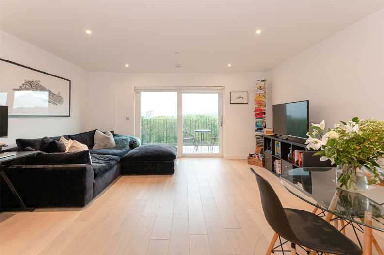 2 bedrooms apartments/flats to sale in Thonrey Close, Colindale Gardens, Colindale-image 8