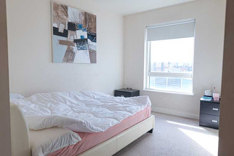 2 bedrooms apartments/flats to sale in Heritage Avenue, Beaufort Park, Colindale-image 7