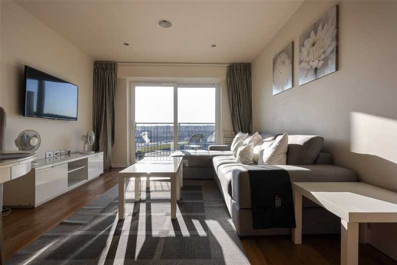 2 bedrooms apartments/flats to sale in Aerodrome Road, Beaufort Park, Colindale-image 2