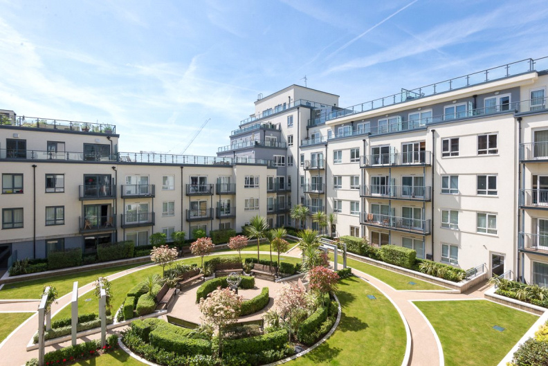 2 bedrooms apartments/flats to sale in Boulevard Drive, Beaufort Park, Colindale-image 1