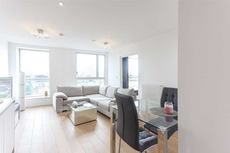 1 bedroom apartments/flats to sale in Edgware Road, Colindale-image 16