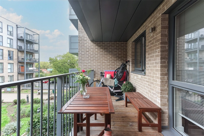 2 bedrooms apartments/flats to sale in Charcot Road, Colindale-image 5