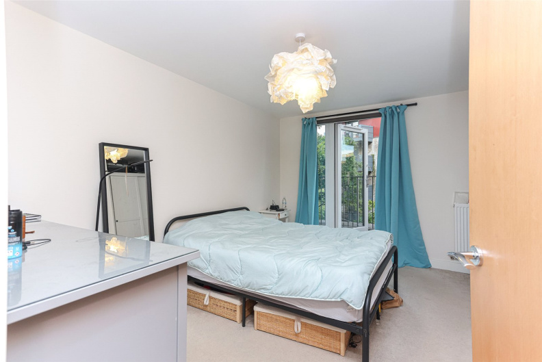 2 bedrooms apartments/flats to sale in Charcot Road, Colindale-image 6