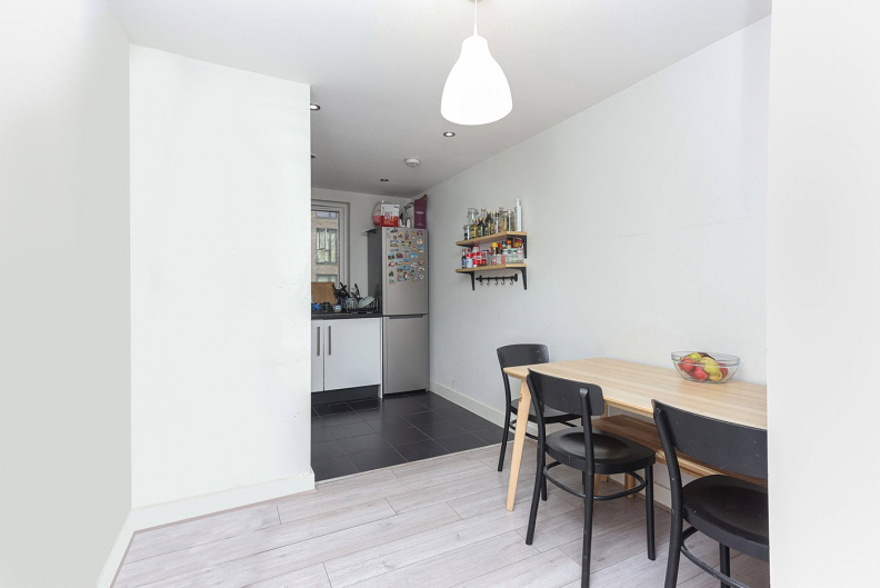 2 bedrooms apartments/flats to sale in Charcot Road, Colindale-image 3