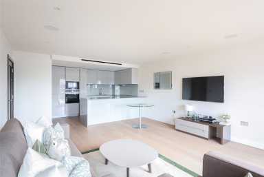 Beaufort Square, Beaufort Park, Colindale - NW9 view 5