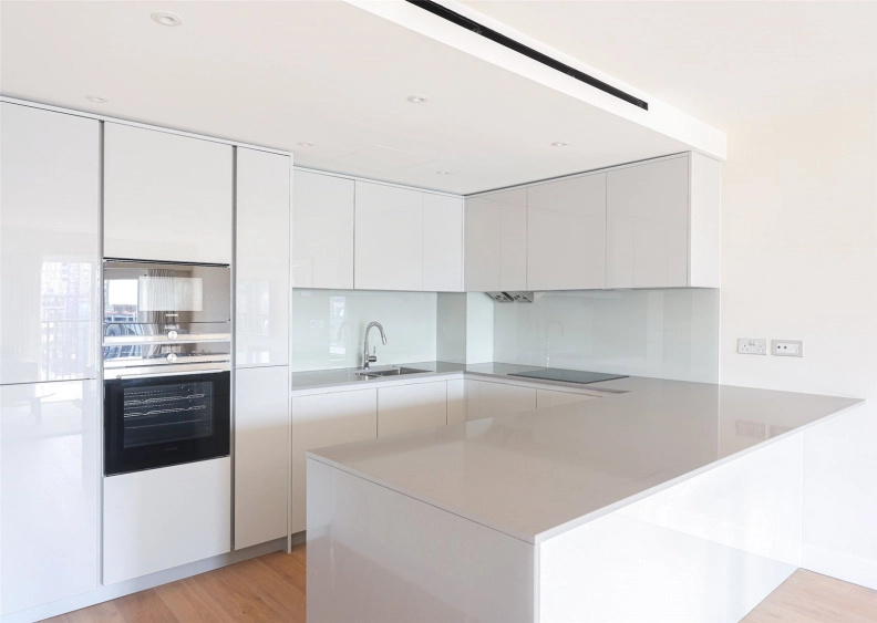 2 bedrooms apartments/flats to sale in Beaufort Square, Beaufort Park, Colindale-image 4