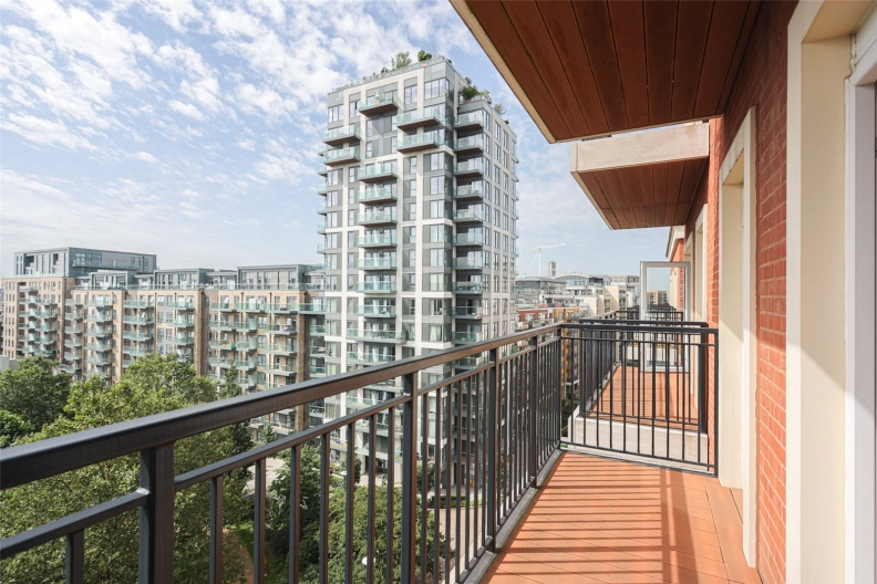 2 bedrooms apartments/flats to sale in Beaufort Square, Beaufort Park, Colindale-image 3