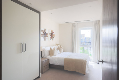 Beaufort Square, Beaufort Park, Colindale - NW9 view 7