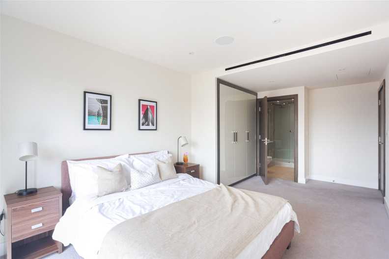 2 bedrooms apartments/flats for sale in Beaufort Square, Beaufort Park, Colindale - NW9 view 8