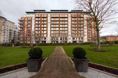 Beaufort Square, Beaufort Park, Colindale - NW9 view 17