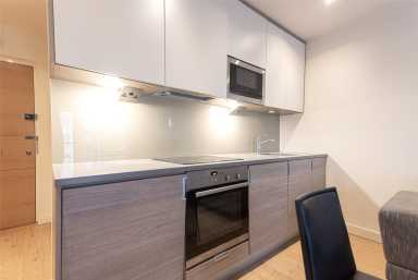 Heritage Avenue, Beaufort Park, Colindale - NW9 view 6