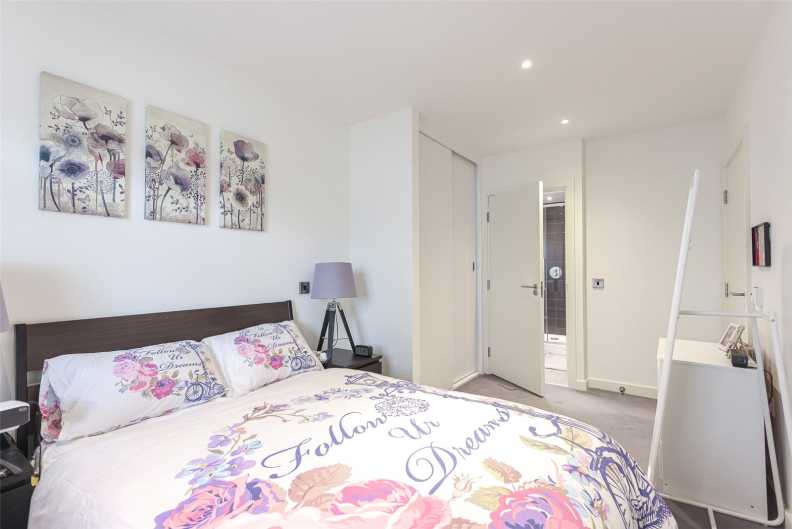 2 bedrooms apartments/flats to sale in Capitol Way, Colindale-image 2