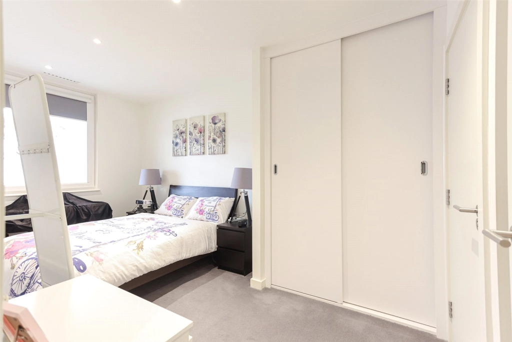 2 bedrooms apartments/flats for sale in Capitol Way, Colindale - NW9 view 13