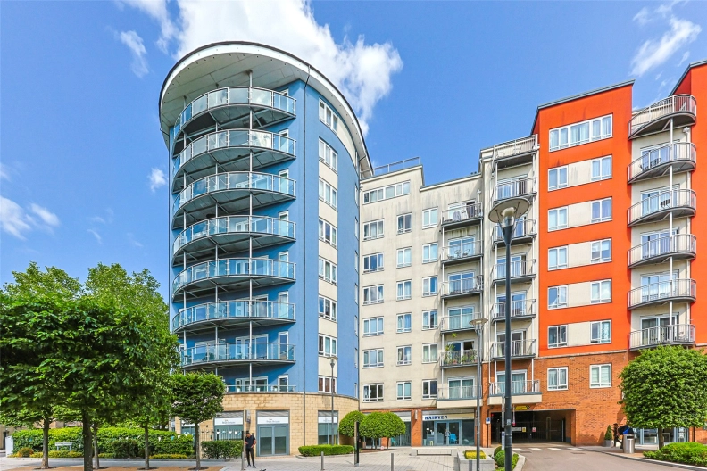 3 bedrooms apartments/flats to sale in Heritage Avenue, Beaufort Park, Colindale-image 1