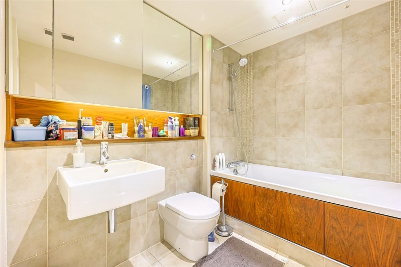3 bedrooms apartments/flats to sale in Heritage Avenue, Beaufort Park, Colindale-image 9