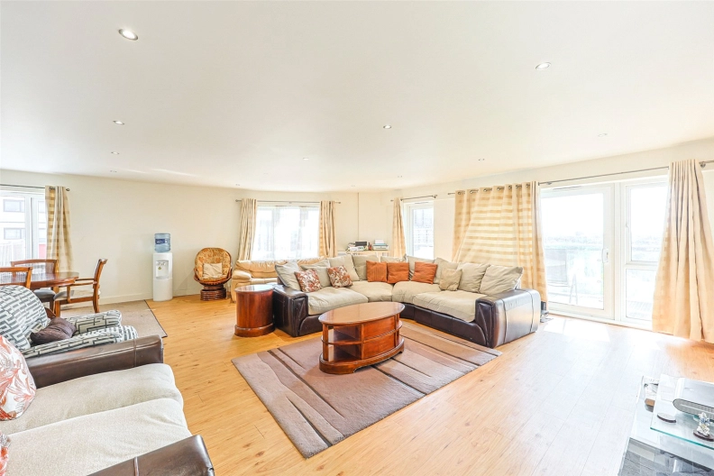 3 bedrooms apartments/flats to sale in Heritage Avenue, Beaufort Park, Colindale-image 2