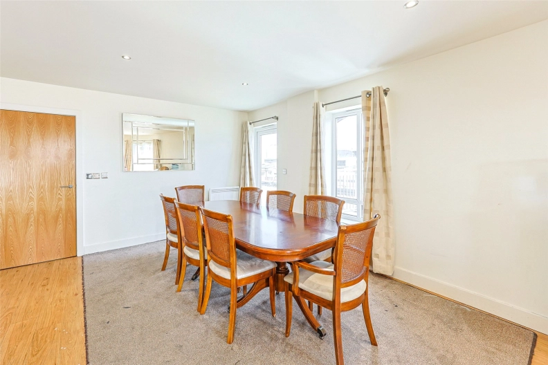 3 bedrooms apartments/flats to sale in Heritage Avenue, Beaufort Park, Colindale-image 15