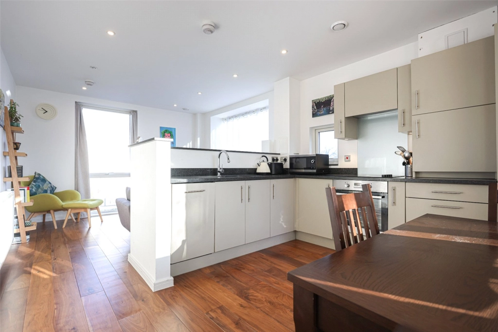 1 bedroom apartments/flats for sale in Heath Parade, Grahame Park Way, Colindale - NW9 view 12