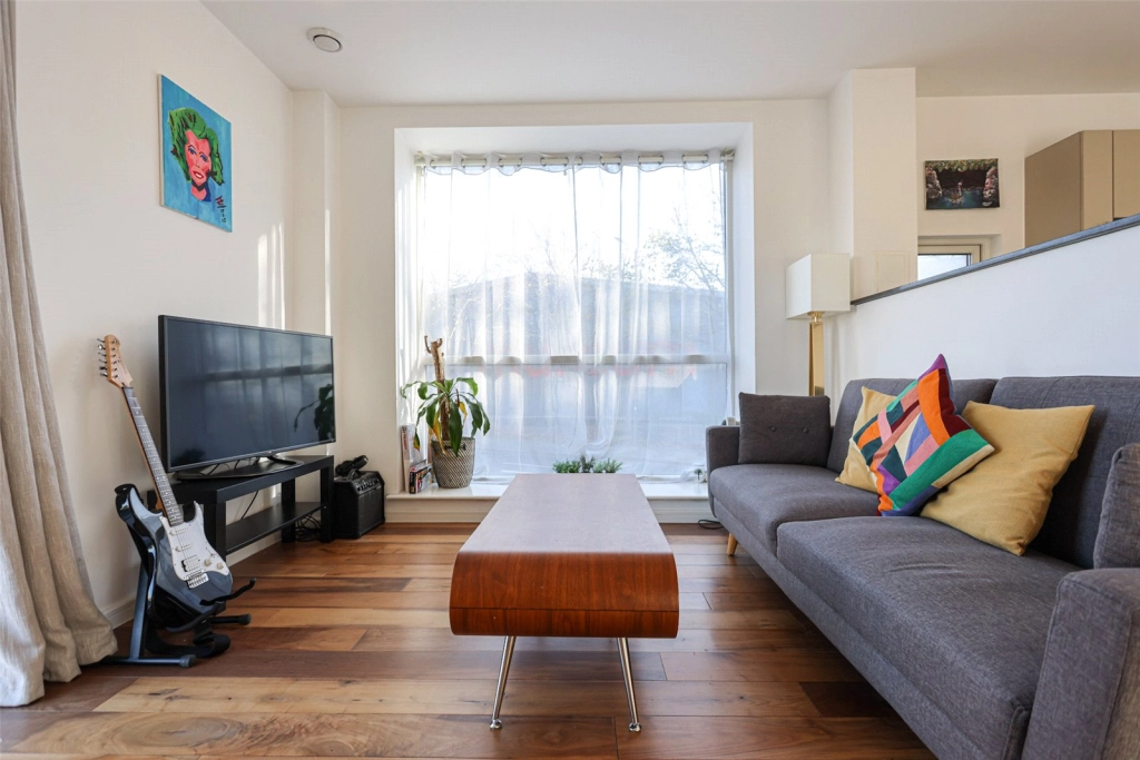 1 bedroom apartments/flats to sale in Heath Parade, Grahame Park Way, Colindale-image 1