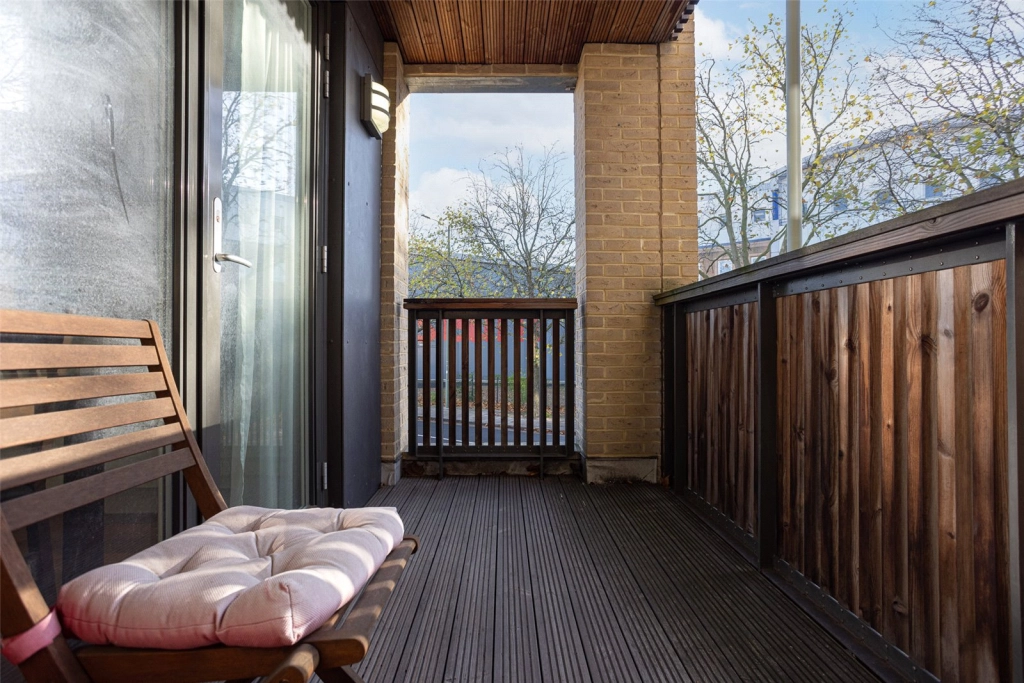 1 bedroom apartments/flats for sale in Heath Parade, Grahame Park Way, Colindale - NW9 view 10