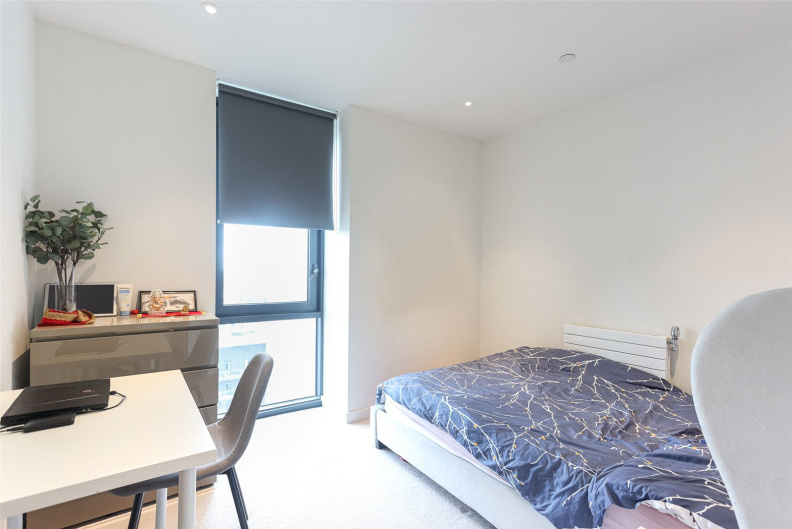 2 bedrooms apartments/flats to sale in Elvin Gardens, Wembley-image 4