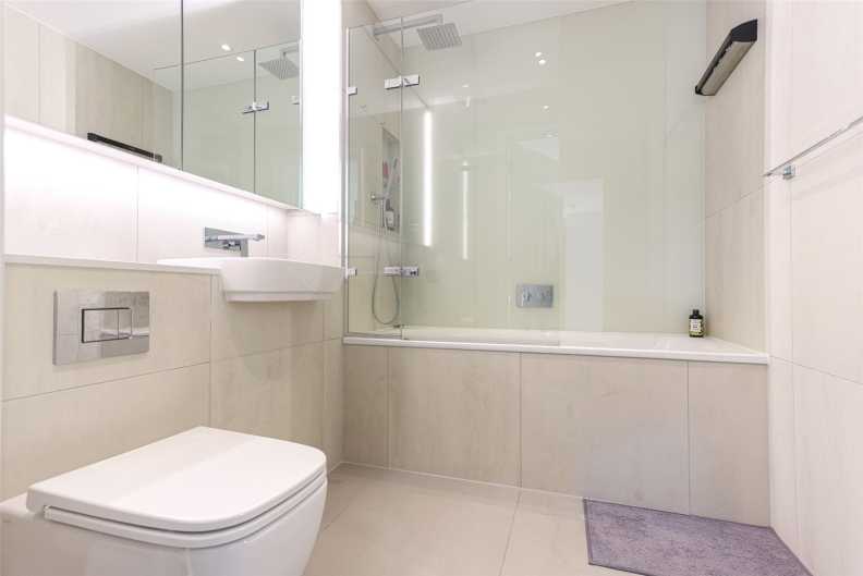 2 bedrooms apartments/flats for sale in Elvin Gardens, Wembley - HA9 view 4
