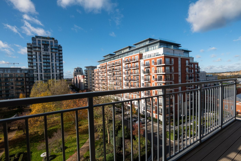 2 bedrooms apartments/flats to sale in Beaufort Square, Beaufort Park, Colindale-image 11