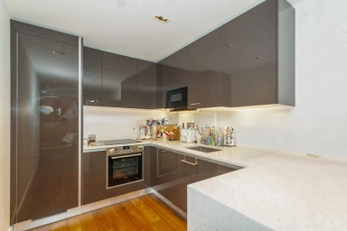 Longfield Avenue, Ealing - W5 view 2