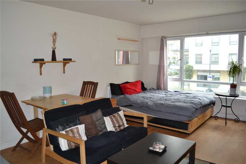 Studio apartments/flats to sale in Heritage Avenue, Beaufort Park, Colindale-image 3