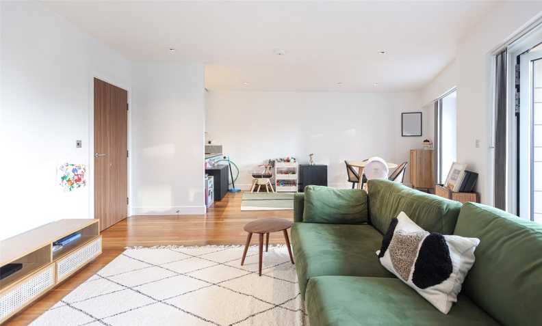 2 bedrooms apartments/flats to sale in Longfield Avenue, Ealing-image 21