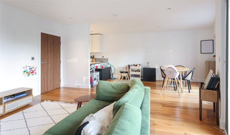 2 bedrooms apartments/flats to sale in Longfield Avenue, Ealing-image 22