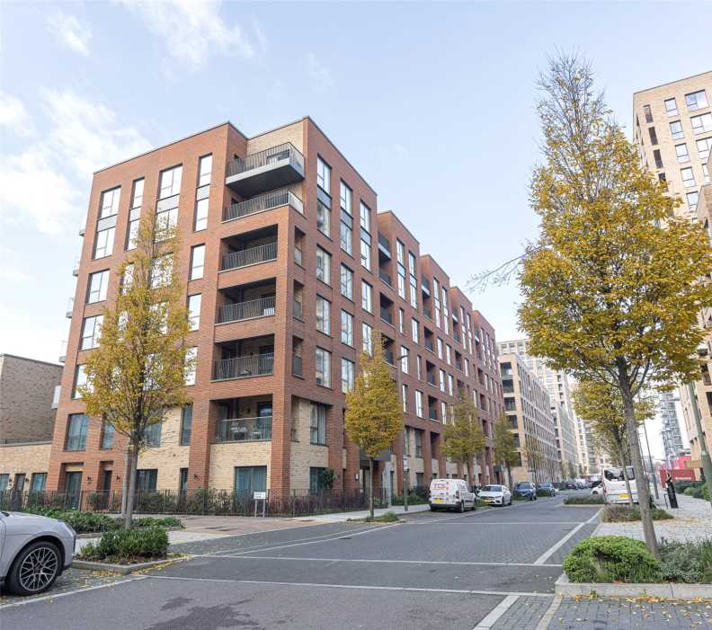 1 bedroom apartments/flats to sale in Lismore Boulevard, Colindale Gardens, Colindale-image 21