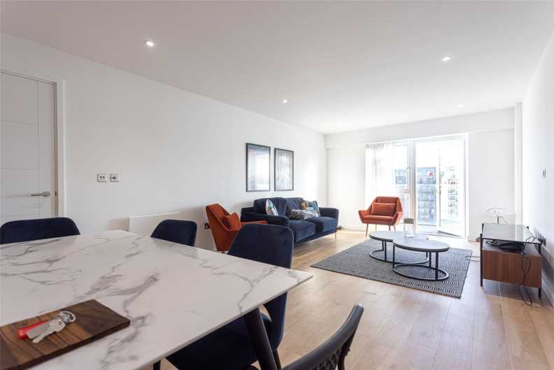 3 bedrooms apartments/flats to sale in Caversham Road, Beaufort Park, Colindale-image 2