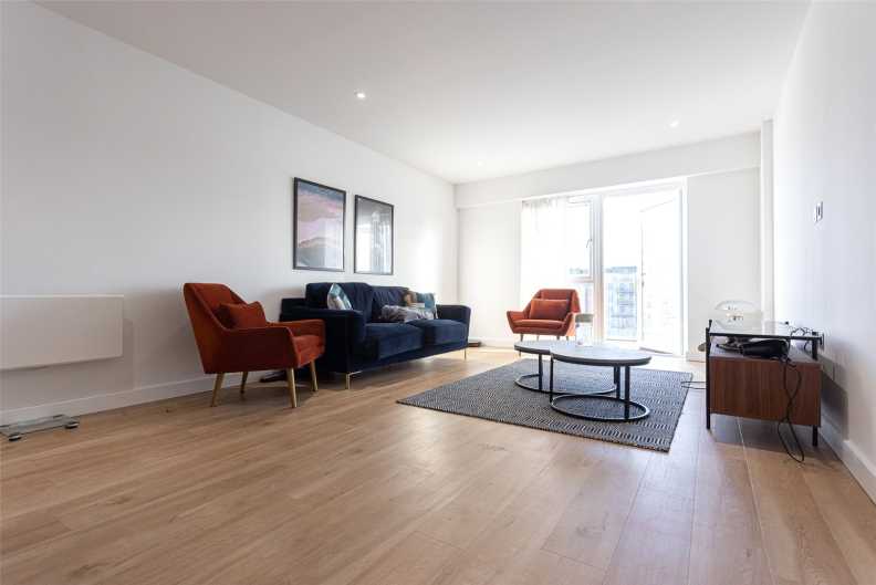 3 bedrooms apartments/flats to sale in Caversham Road, Beaufort Park, Colindale-image 14