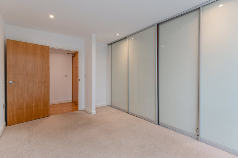 2 bedrooms apartments/flats to sale in Goodchild Road, Woodberry Down-image 14