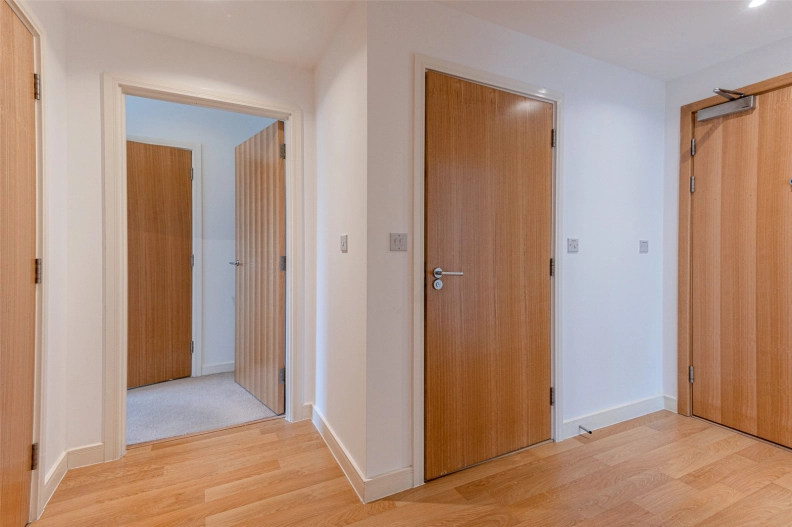 2 bedrooms apartments/flats to sale in Goodchild Road, Woodberry Down-image 16