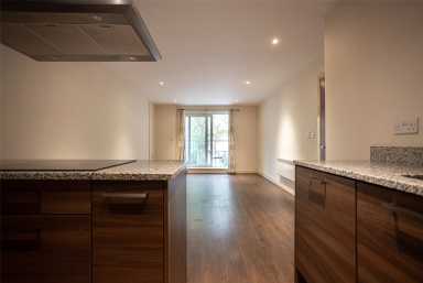Bromyard Avenue, Acton - W3 view 10