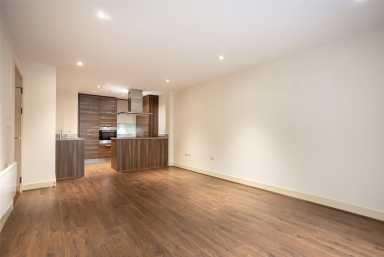 Bromyard Avenue, Acton - W3 view 14