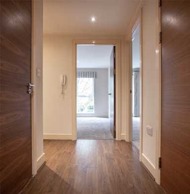 Bromyard Avenue, Acton - W3 view 11