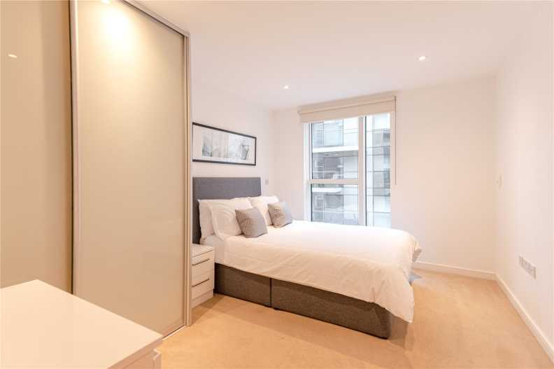 2 bedrooms apartments/flats to sale in Goodchild Road, Woodberry Down-image 7