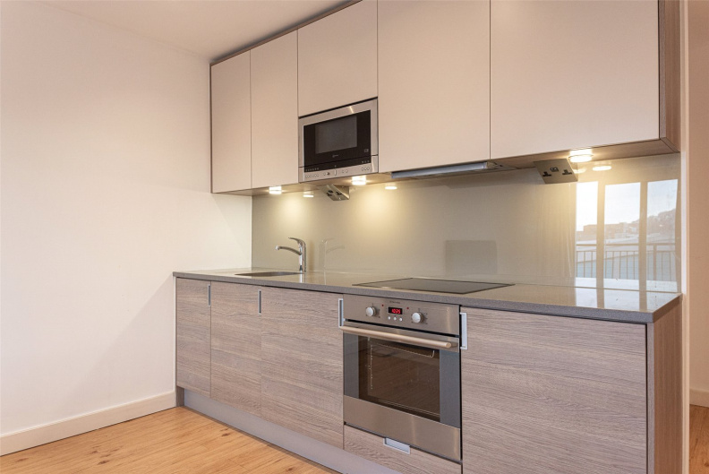 Studio apartments/flats to sale in Heritage Avenue, Beaufort Park, Colindale-image 3