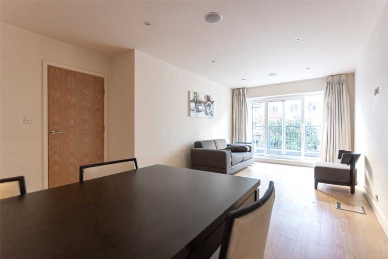 1 bedroom apartments/flats to sale in Heritage Avenue, Beaufort Park, Colindale-image 2