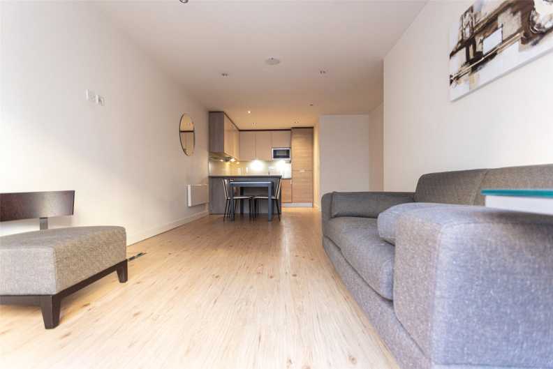 1 bedroom apartments/flats to sale in Heritage Avenue, Beaufort Park, Colindale-image 10