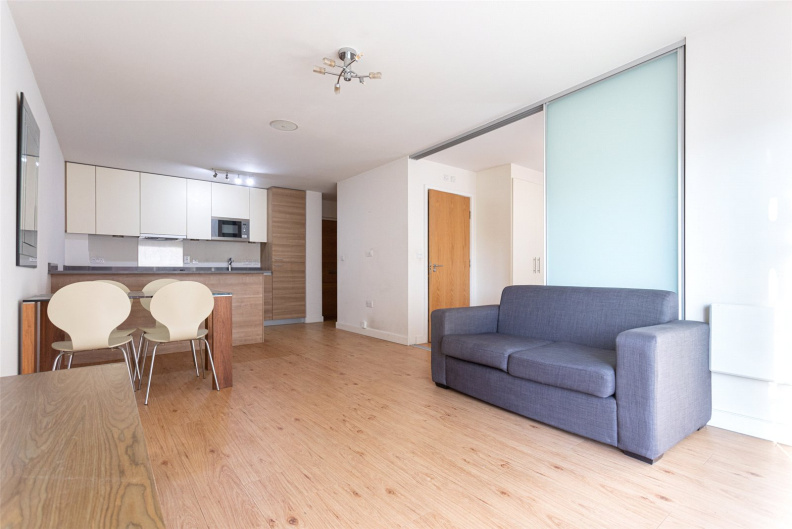 Studio apartments/flats to sale in Boulevard Drive, Beaufort Park, Colindale-image 1