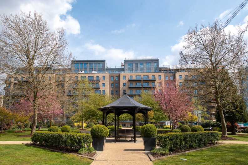 Studio apartments/flats to sale in Aerodrome Road, Beaufort Park, Colindale-image 19