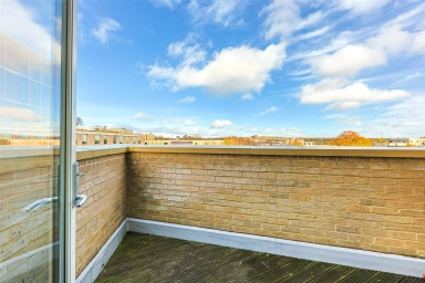 Heath Parade, Grahame Park Way, Colindale - NW9 view 12