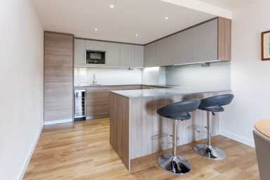 Aerodrome Road, Beaufort Park, Colindale - NW9 view 3