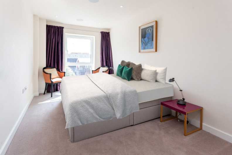 1 bedroom apartments/flats to sale in Aerodrome Road, Beaufort Park, Colindale-image 5
