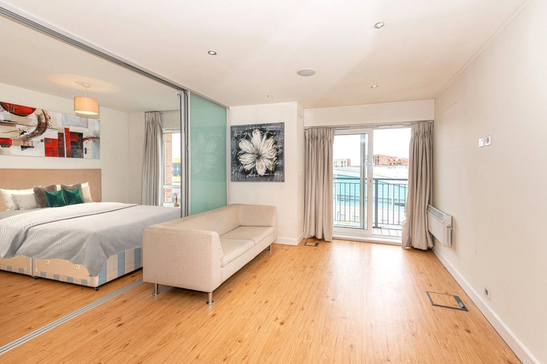 1 bedroom apartments/flats to sale in Heritage Avenue, Beaufort Park, Colindale-image 2